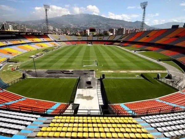 Estadio Atanasio Girardot - стадион на Индепендиенте Меделин