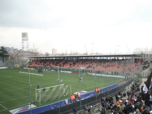 Stadio Alberto Picco - стадион на Специя