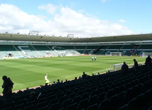 Home Park - стадион на Плимут