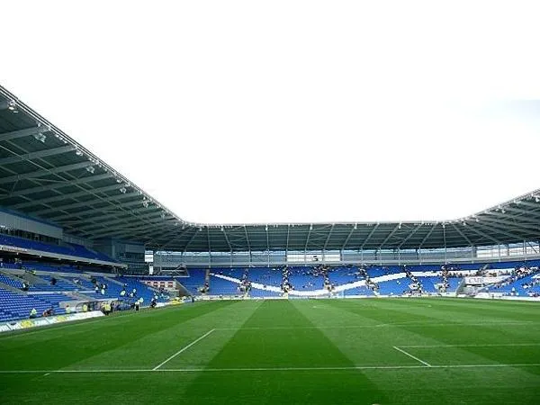 Cardiff City Stadium - стадион на Кардиф
