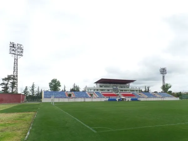 Stadioni Tengiz Burjanadze - стадион на Дила